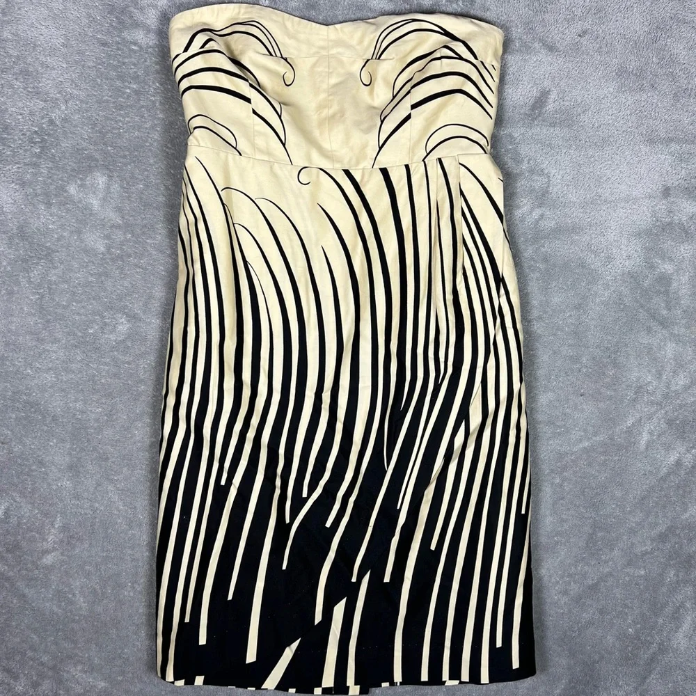 Moulinette Soeurs Strapless Dress in Black and Cream - Picture 2 of 10